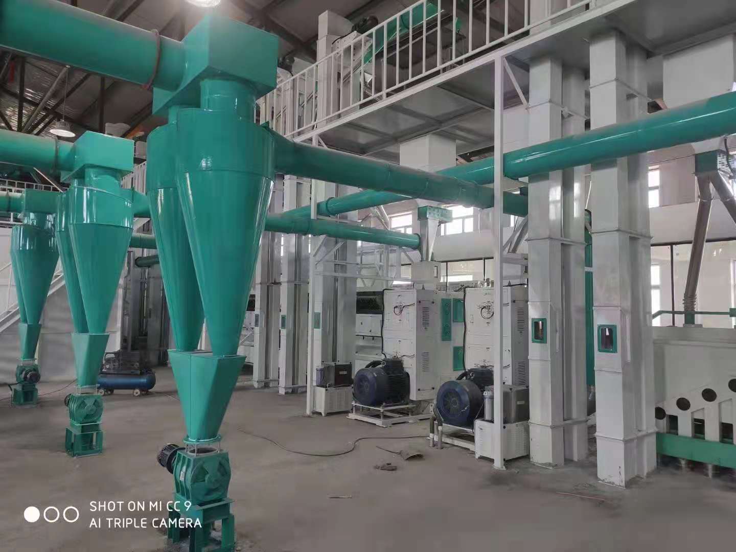 大米加工生产线.jpg